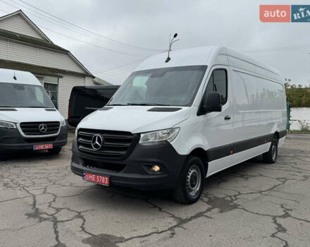 Белый Мерседес Sprinter, объемом двигателя 2.14 л и пробегом 256 тыс. км за 26900 $, фото 15 на Automoto.ua