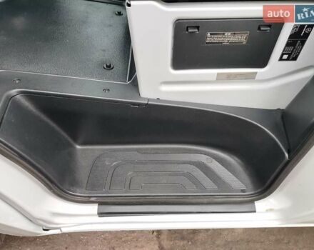 Белый Мерседес Sprinter, объемом двигателя 2.2 л и пробегом 246 тыс. км за 25700 $, фото 50 на Automoto.ua