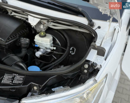 Белый Мерседес Sprinter, объемом двигателя 2.2 л и пробегом 233 тыс. км за 24900 $, фото 29 на Automoto.ua