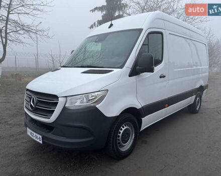 Белый Мерседес Sprinter, объемом двигателя 2.2 л и пробегом 297 тыс. км за 24700 $, фото 7 на Automoto.ua
