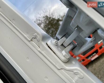 Белый Мерседес Sprinter, объемом двигателя 2.2 л и пробегом 150 тыс. км за 23370 $, фото 39 на Automoto.ua