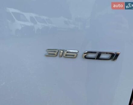 Белый Мерседес Sprinter, объемом двигателя 2.2 л и пробегом 198 тыс. км за 27999 $, фото 24 на Automoto.ua