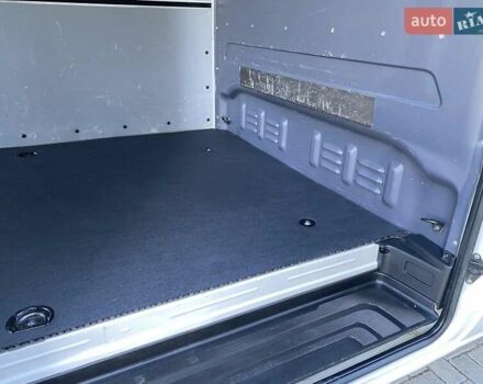 Білий Мерседес Sprinter, об'ємом двигуна 2.99 л та пробігом 173 тис. км за 33500 $, фото 26 на Automoto.ua