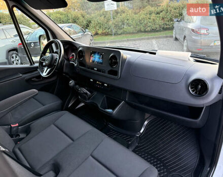 Білий Мерседес Sprinter, об'ємом двигуна 3 л та пробігом 260 тис. км за 34800 $, фото 67 на Automoto.ua