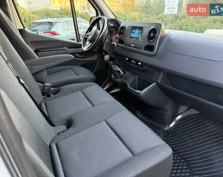 Білий Мерседес Sprinter, об'ємом двигуна 3 л та пробігом 260 тис. км за 34800 $, фото 66 на Automoto.ua