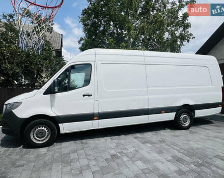 Белый Мерседес Sprinter, объемом двигателя 2.14 л и пробегом 580 тыс. км за 27500 $, фото 5 на Automoto.ua
