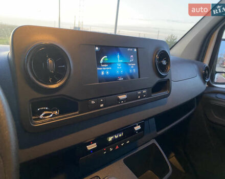 Белый Мерседес Sprinter, объемом двигателя 0 л и пробегом 183 тыс. км за 24800 $, фото 14 на Automoto.ua