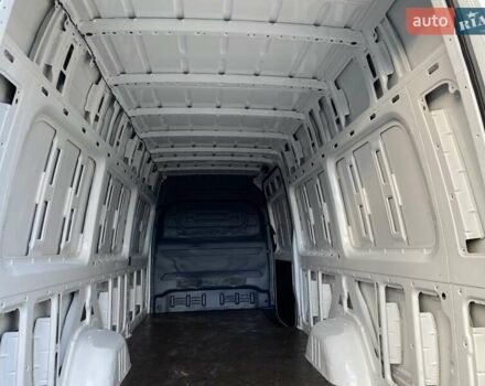 Белый Мерседес Sprinter, объемом двигателя 2.2 л и пробегом 150 тыс. км за 23370 $, фото 34 на Automoto.ua