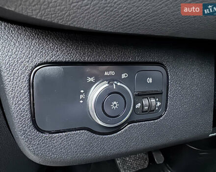 Белый Мерседес Sprinter, объемом двигателя 2.2 л и пробегом 297 тыс. км за 24700 $, фото 26 на Automoto.ua