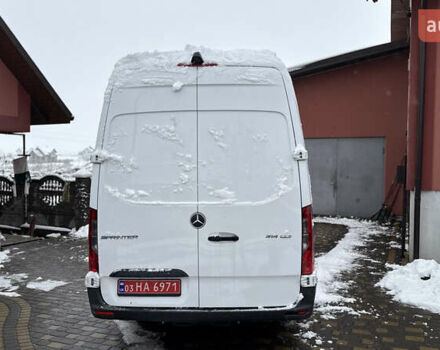 Белый Мерседес Sprinter, объемом двигателя 2.14 л и пробегом 183 тыс. км за 21000 $, фото 2 на Automoto.ua