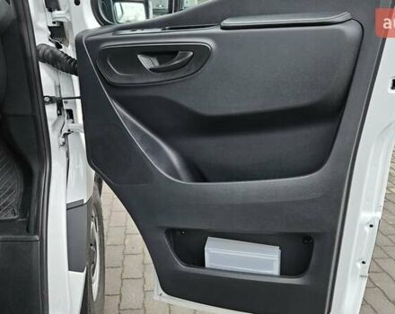 Білий Мерседес Sprinter, об'ємом двигуна 1.95 л та пробігом 209 тис. км за 27550 $, фото 31 на Automoto.ua