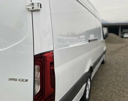 Белый Мерседес Sprinter, объемом двигателя 2.08 л и пробегом 140 тыс. км за 28990 $, фото 31 на Automoto.ua