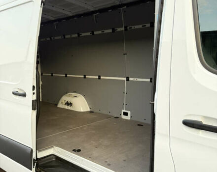 Белый Мерседес Sprinter, объемом двигателя 2.99 л и пробегом 121 тыс. км за 43400 $, фото 24 на Automoto.ua