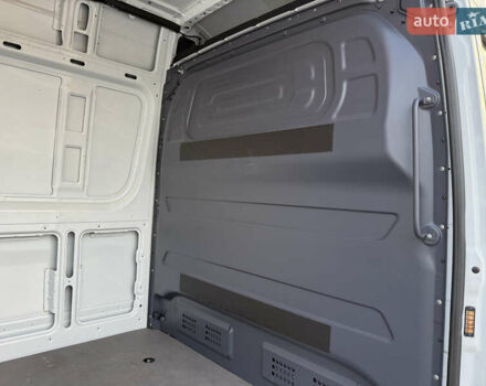 Белый Мерседес Sprinter, объемом двигателя 3 л и пробегом 6 тыс. км за 72000 $, фото 52 на Automoto.ua