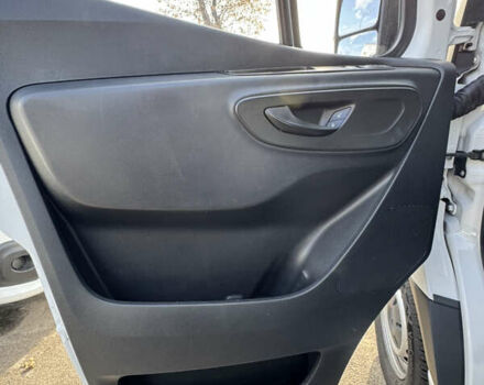 Белый Мерседес Sprinter, объемом двигателя 1.99 л и пробегом 172 тыс. км за 25900 $, фото 12 на Automoto.ua