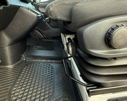 Белый Мерседес Sprinter, объемом двигателя 2 л и пробегом 188 тыс. км за 29999 $, фото 56 на Automoto.ua