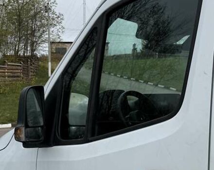 Белый Мерседес Sprinter, объемом двигателя 3 л и пробегом 207 тыс. км за 37000 $, фото 23 на Automoto.ua