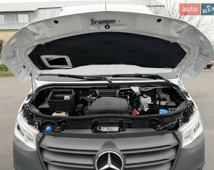 Білий Мерседес Sprinter, об'ємом двигуна 2 л та пробігом 226 тис. км за 23900 $, фото 29 на Automoto.ua