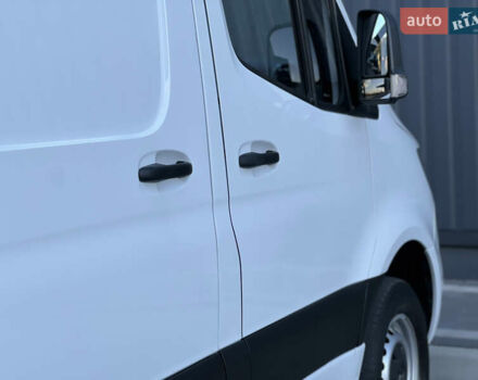 Мерседес Sprinter 2021 у Дубно на Automoto.ua Білий Мерседес Sprinter, об'ємом двигуна 2.2 л та пробігом 203 тис. км за 23800 $, фото 81 на Automoto.ua