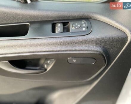 Мерседес Sprinter 2021 в Хусте на Automoto.ua Белый Мерседес Sprinter, объемом двигателя 2.08 л и пробегом 140 тыс. км за 29450 $, фото 44 на Automoto.ua