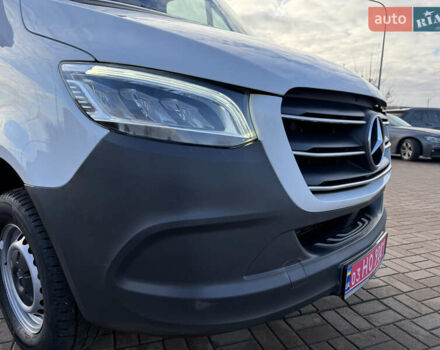 Белый Мерседес Sprinter, объемом двигателя 2 л и пробегом 188 тыс. км за 29999 $, фото 35 на Automoto.ua