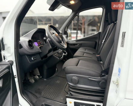 Білий Мерседес Sprinter, об'ємом двигуна 2 л та пробігом 226 тис. км за 23900 $, фото 17 на Automoto.ua