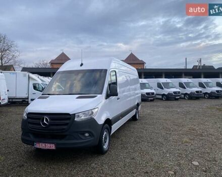 Белый Мерседес Sprinter, объемом двигателя 2.2 л и пробегом 184 тыс. км за 22450 $, фото 1 на Automoto.ua
