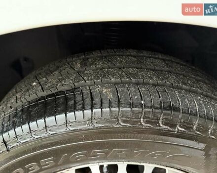 Белый Мерседес Sprinter, объемом двигателя 2 л и пробегом 210 тыс. км за 29850 $, фото 19 на Automoto.ua