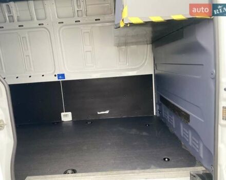 Белый Мерседес Sprinter, объемом двигателя 2.08 л и пробегом 140 тыс. км за 28990 $, фото 44 на Automoto.ua