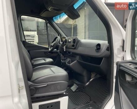 Белый Мерседес Sprinter, объемом двигателя 2.08 л и пробегом 140 тыс. км за 28990 $, фото 46 на Automoto.ua