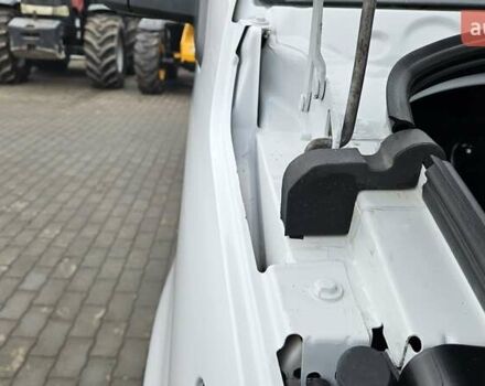 Білий Мерседес Sprinter, об'ємом двигуна 1.95 л та пробігом 209 тис. км за 27550 $, фото 15 на Automoto.ua