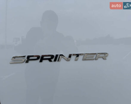 Белый Мерседес Sprinter, объемом двигателя 3 л и пробегом 6 тыс. км за 72000 $, фото 23 на Automoto.ua