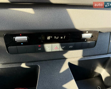 Білий Мерседес Sprinter, об'ємом двигуна 2.99 л та пробігом 525 тис. км за 30500 $, фото 15 на Automoto.ua