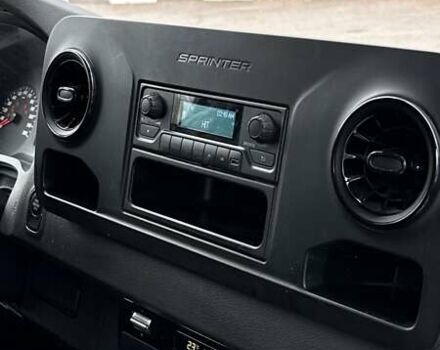 Белый Мерседес Sprinter, объемом двигателя 3 л и пробегом 207 тыс. км за 37000 $, фото 49 на Automoto.ua