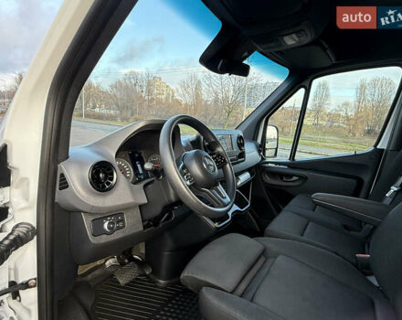 Белый Мерседес Sprinter, объемом двигателя 2 л и пробегом 188 тыс. км за 29999 $, фото 54 на Automoto.ua