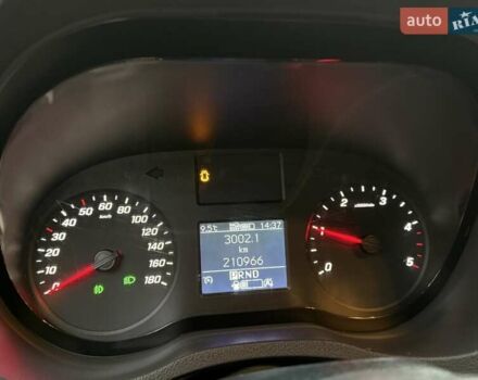 Белый Мерседес Sprinter, объемом двигателя 2 л и пробегом 210 тыс. км за 29850 $, фото 23 на Automoto.ua