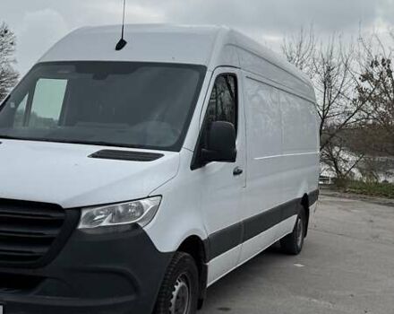 Белый Мерседес Sprinter, объемом двигателя 3 л и пробегом 207 тыс. км за 37000 $, фото 1 на Automoto.ua
