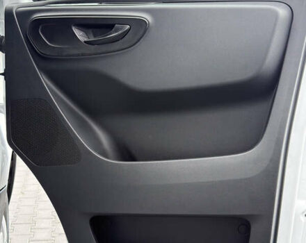 Белый Мерседес Sprinter, объемом двигателя 3 л и пробегом 207 тыс. км за 44500 $, фото 27 на Automoto.ua