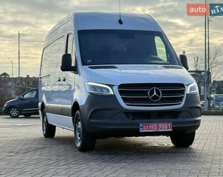 Белый Мерседес Sprinter, объемом двигателя 2 л и пробегом 188 тыс. км за 29999 $, фото 5 на Automoto.ua