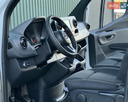 Мерседес Sprinter 2021 у Дубно на Automoto.ua Білий Мерседес Sprinter, об'ємом двигуна 2.2 л та пробігом 203 тис. км за 23800 $, фото 107 на Automoto.ua