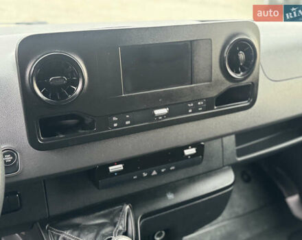 Білий Мерседес Sprinter, об'ємом двигуна 2.2 л та пробігом 200 тис. км за 25800 $, фото 15 на Automoto.ua