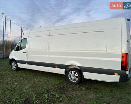 Белый Мерседес Sprinter, объемом двигателя 2 л и пробегом 145 тыс. км за 28999 $, фото 18 на Automoto.ua