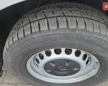 Білий Мерседес Sprinter, об'ємом двигуна 1.95 л та пробігом 209 тис. км за 27550 $, фото 9 на Automoto.ua