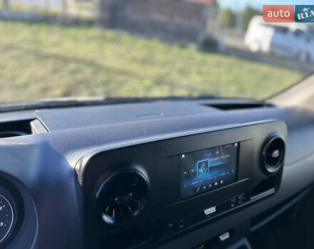 Белый Мерседес Sprinter, объемом двигателя 2 л и пробегом 145 тыс. км за 28999 $, фото 43 на Automoto.ua