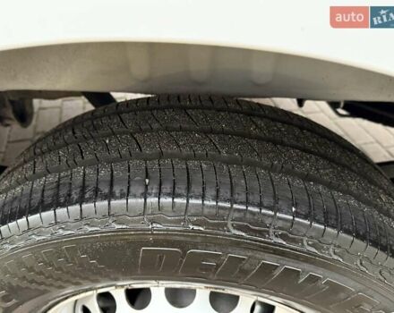 Белый Мерседес Sprinter, объемом двигателя 2 л и пробегом 210 тыс. км за 29850 $, фото 17 на Automoto.ua