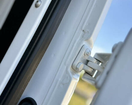 Белый Мерседес Sprinter, объемом двигателя 2 л и пробегом 145 тыс. км за 28999 $, фото 35 на Automoto.ua