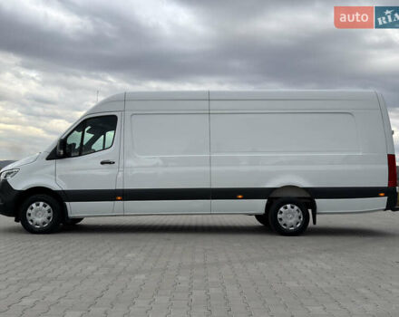 Белый Мерседес Sprinter, объемом двигателя 3 л и пробегом 207 тыс. км за 44500 $, фото 5 на Automoto.ua
