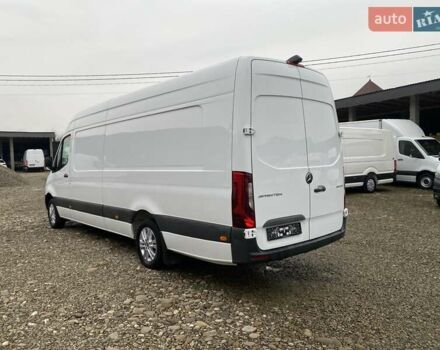 Белый Мерседес Sprinter, объемом двигателя 2.08 л и пробегом 140 тыс. км за 28990 $, фото 10 на Automoto.ua