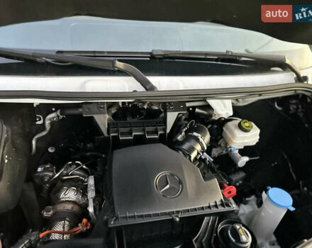 Белый Мерседес Sprinter, объемом двигателя 2 л и пробегом 145 тыс. км за 28999 $, фото 70 на Automoto.ua