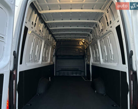 Белый Мерседес Sprinter, объемом двигателя 2 л и пробегом 145 тыс. км за 28999 $, фото 30 на Automoto.ua
